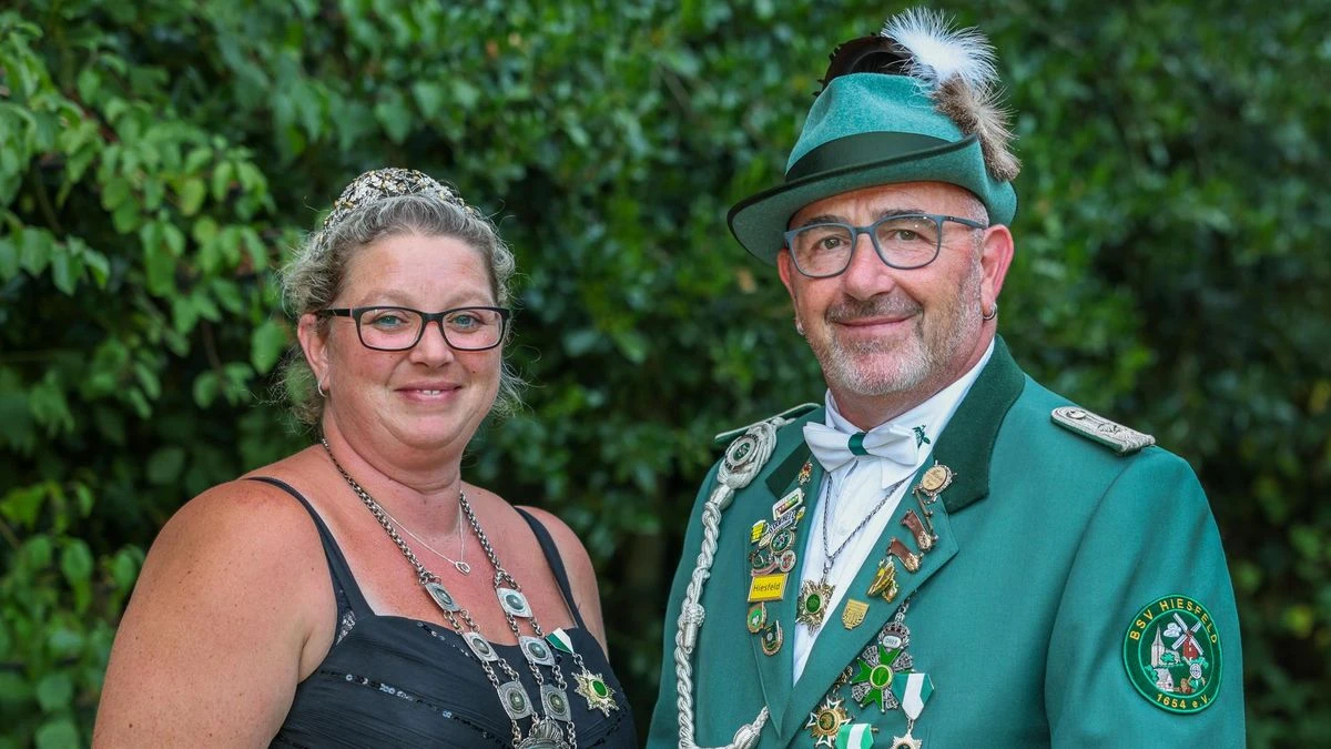 Martina Simon-Schobert ist neue Schützenkönigin des BSV Hiesfeld 1654 e.V.